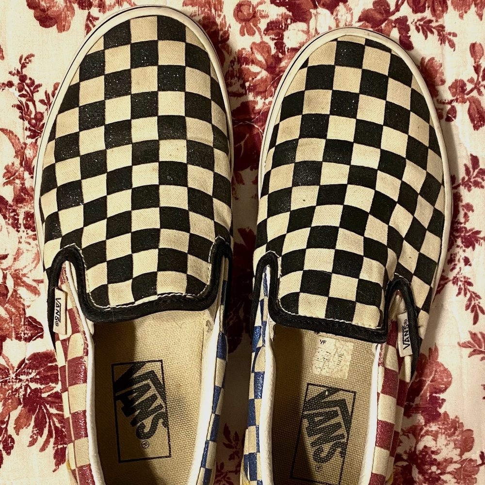 Vans Slip-on Checkered Shoes